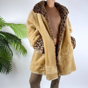 Vintage 90s Tan Indie Boho Hippie Oversized Faux Fur Winter Jacket / Size: L